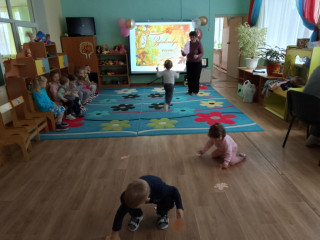 познавательно-развлекательное занятие «Осень в гости к нам пришла» - фото - 2