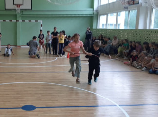 спортивные состязания "Веселые старты" - фото - 3